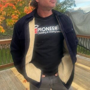 Vintage corduroy Sherpa quilted shirt jacket work chore barn coat size Large